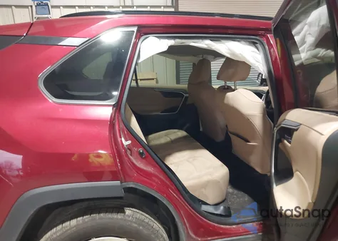 2021 Toyota Rav4 Le z USA, uszkodzony, nr VIN 2T3F1RFV4MW189932